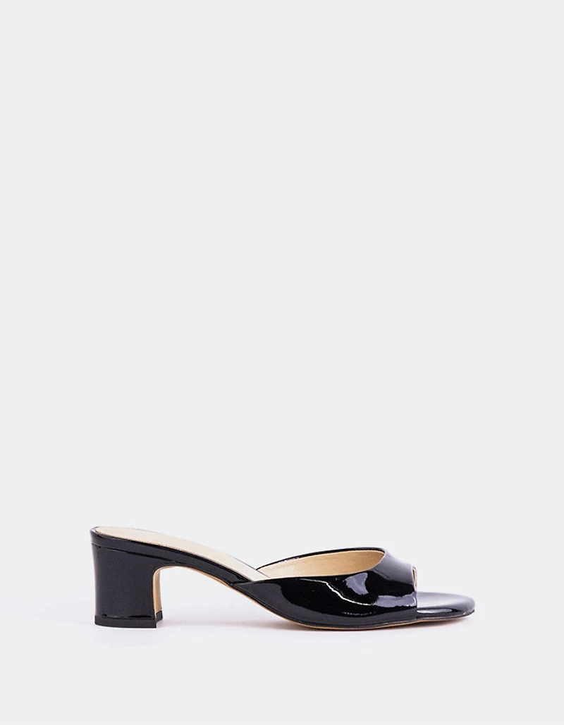 Montfort Black Patent