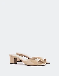 Montfort Nude Patent