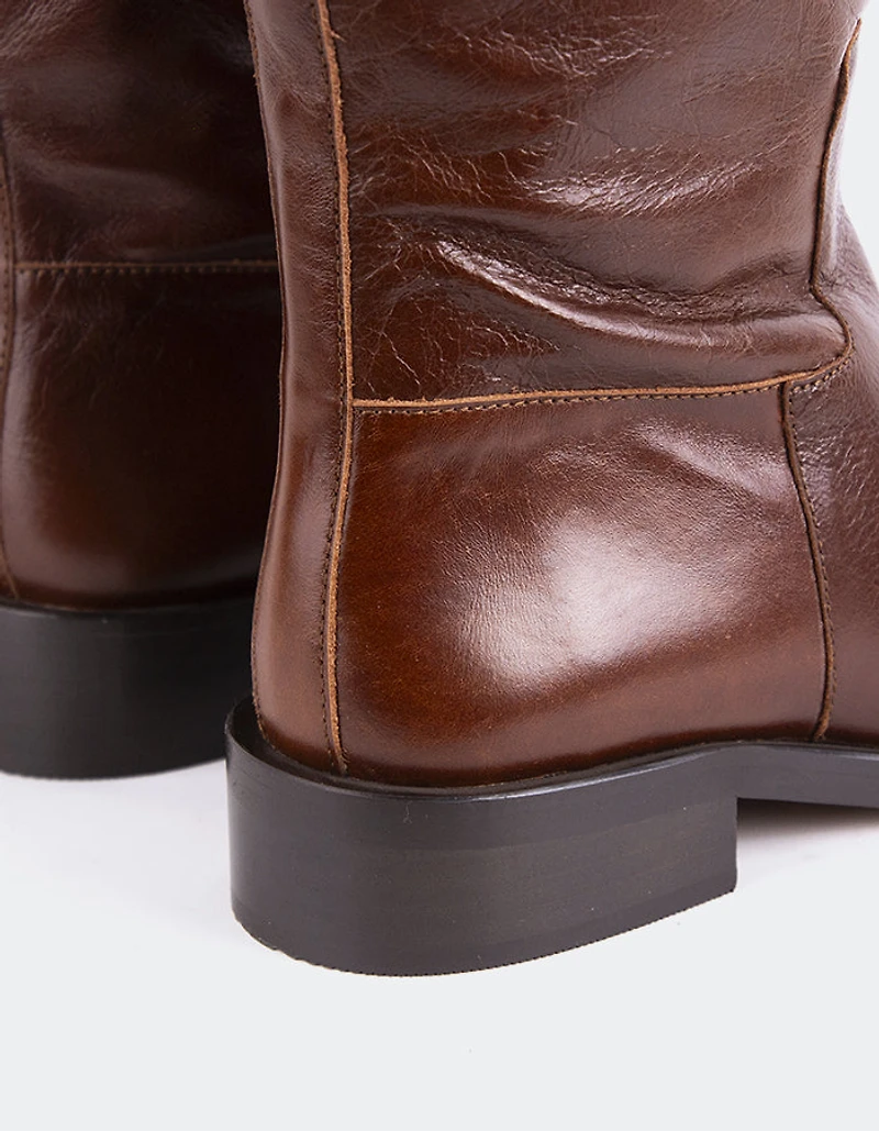 Moyle Chestnut Leather