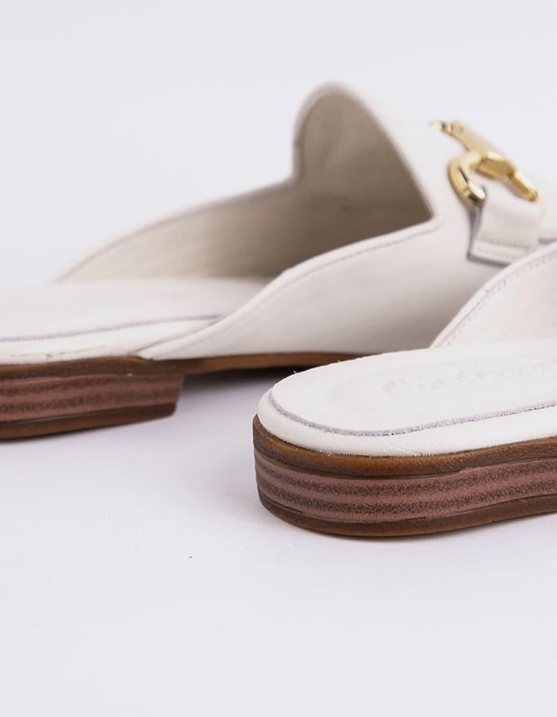 Nefeli Ice Leather