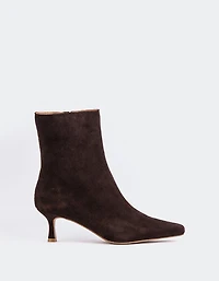Nosara Chocolate Suede