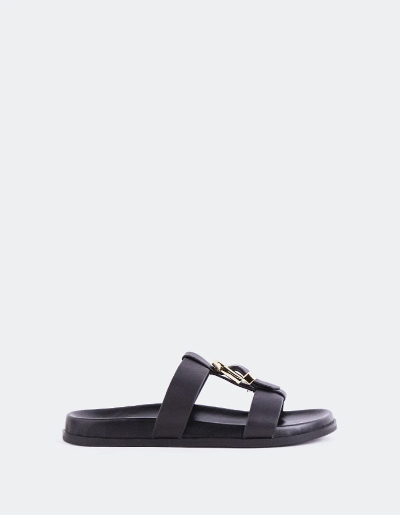 Omma Black Leather