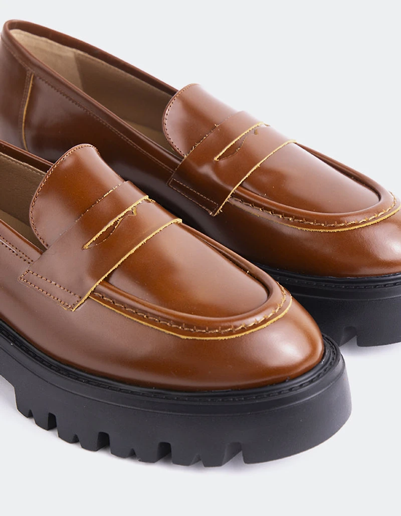 Pesaro Tan Leather