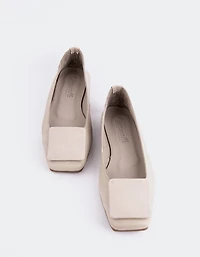 Prianca Grey Leather
