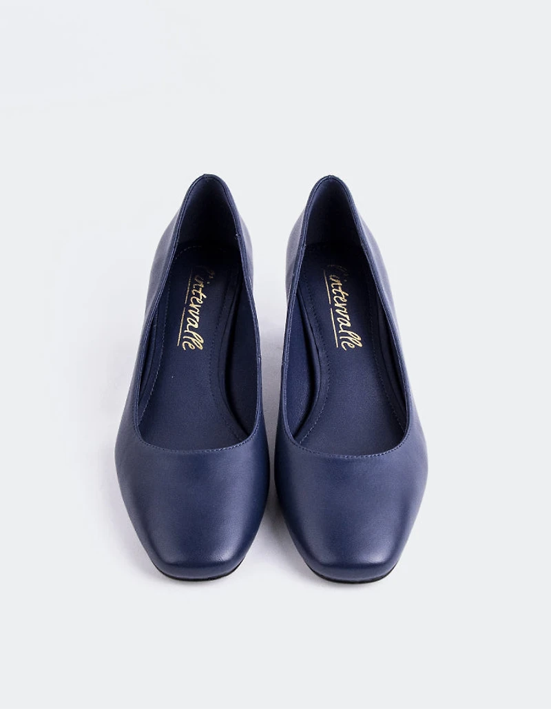 Raynan Navy Leather