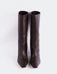 Renesme Brown Leather