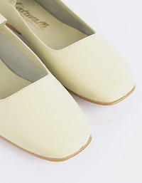 Reubena Green Leather