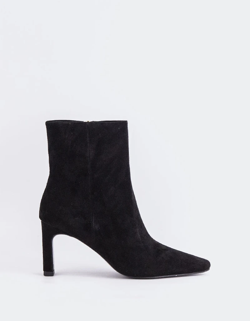 Rovigo Black Suede