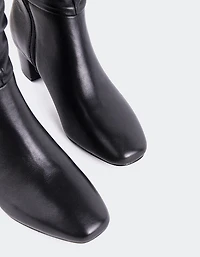 Seth Black Leather