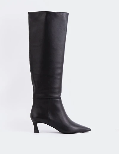 Sorene Black Leather