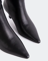 Sorene Black Leather