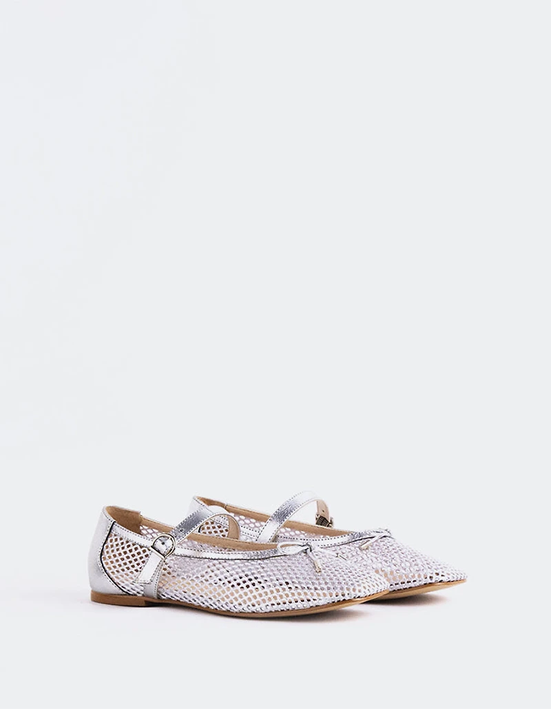 Starflower Silver Leather
