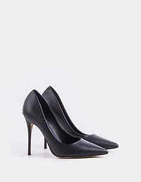Teeva Black Leather