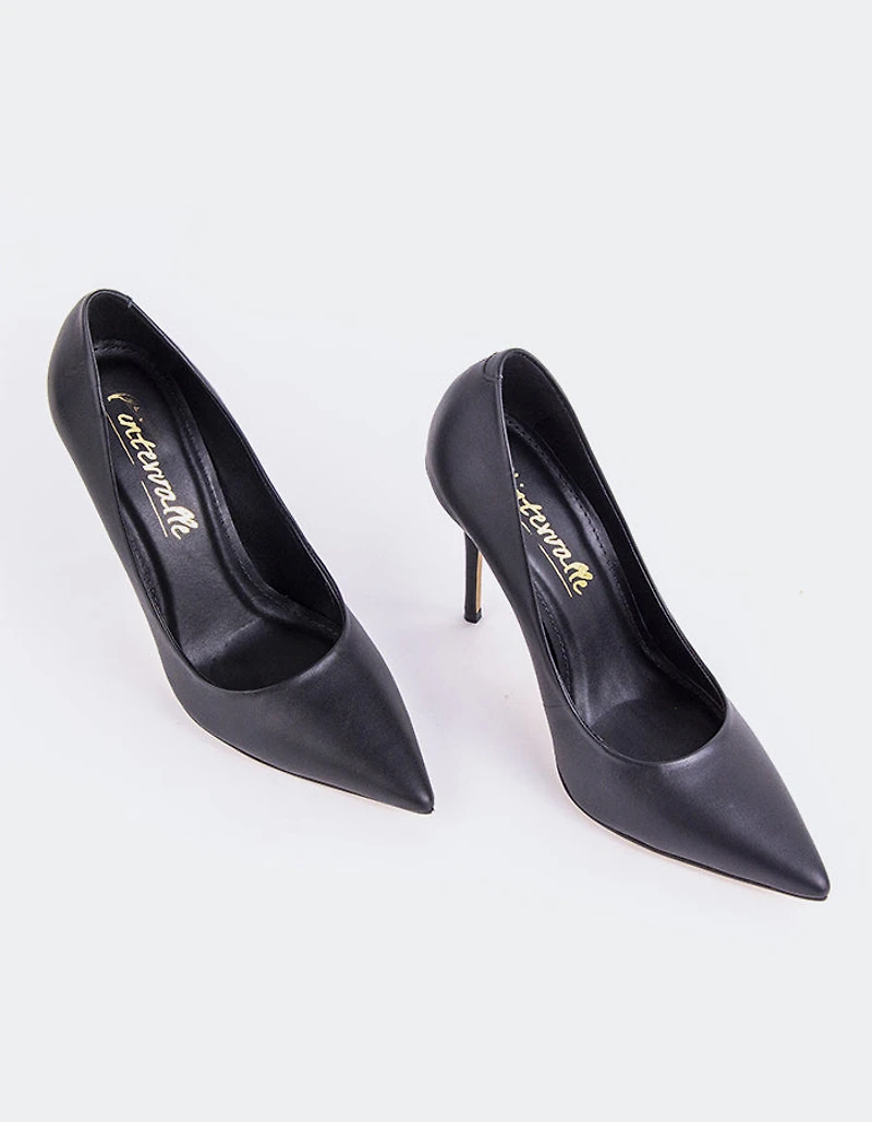 Teeva Black Leather