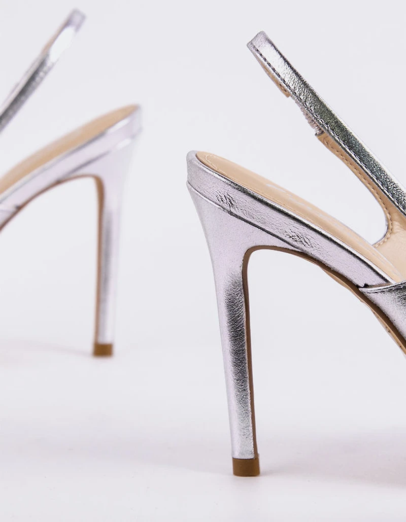 Twylla Silver Leather