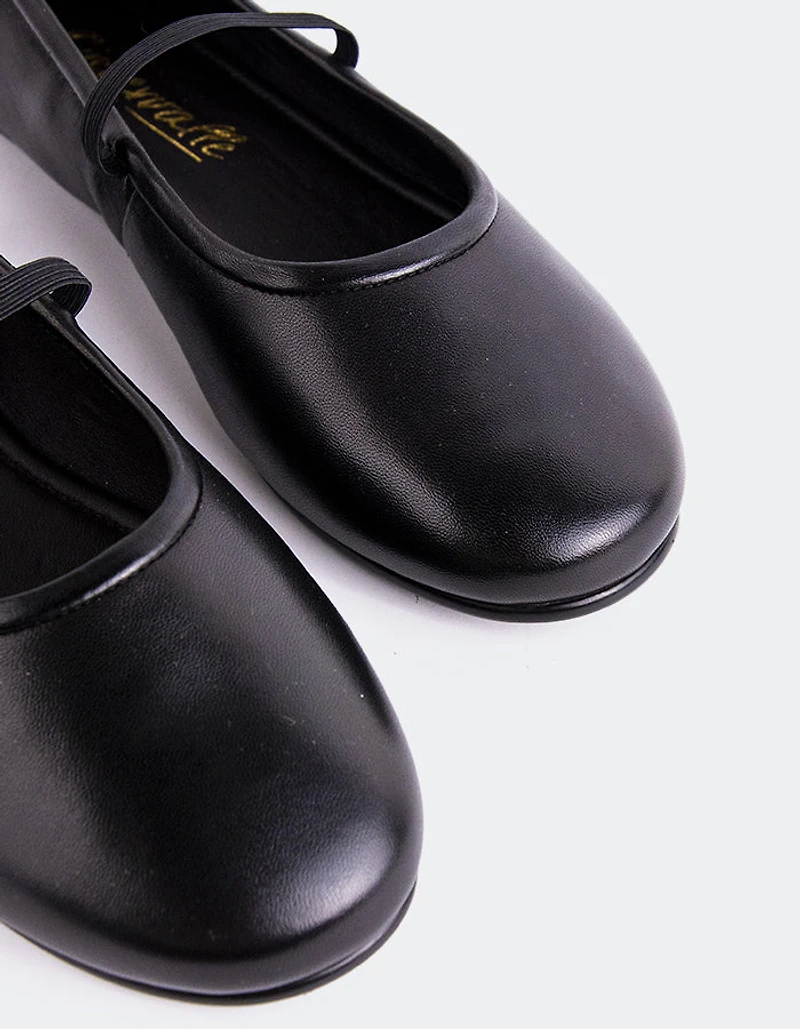 Ulica Black Leather
