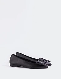 Ulwin Black Leather