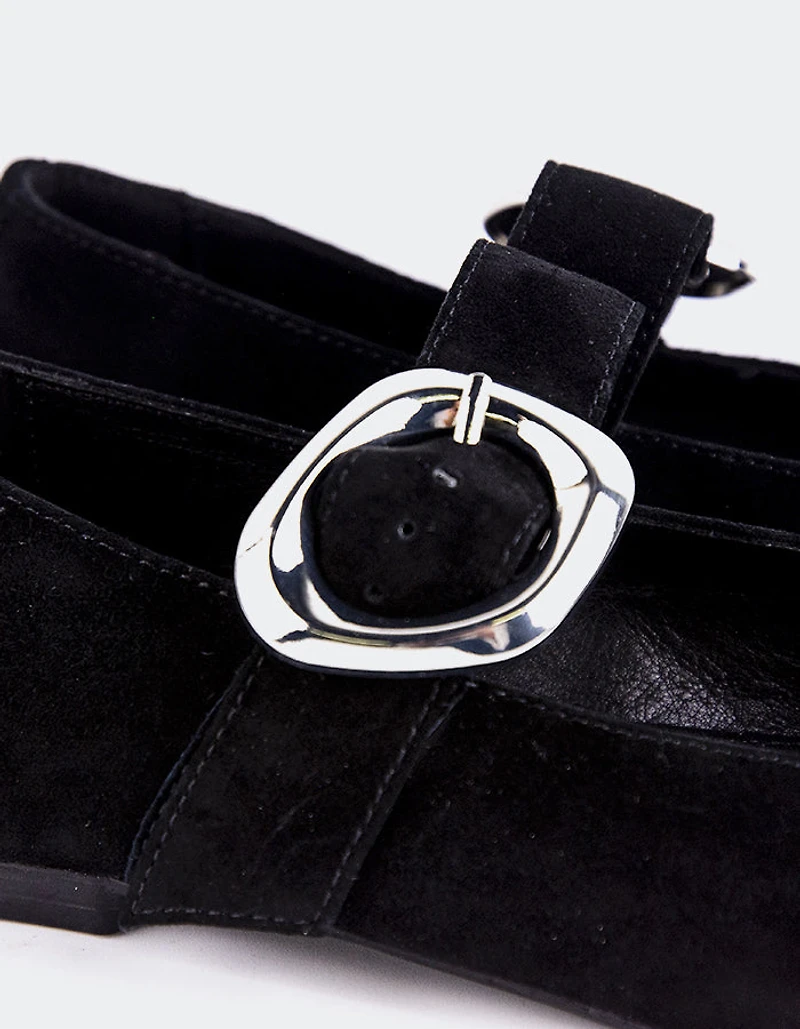 Vady Black Suede