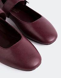 Vady Burgundy Leather