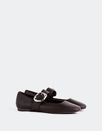Vady Brown Leather