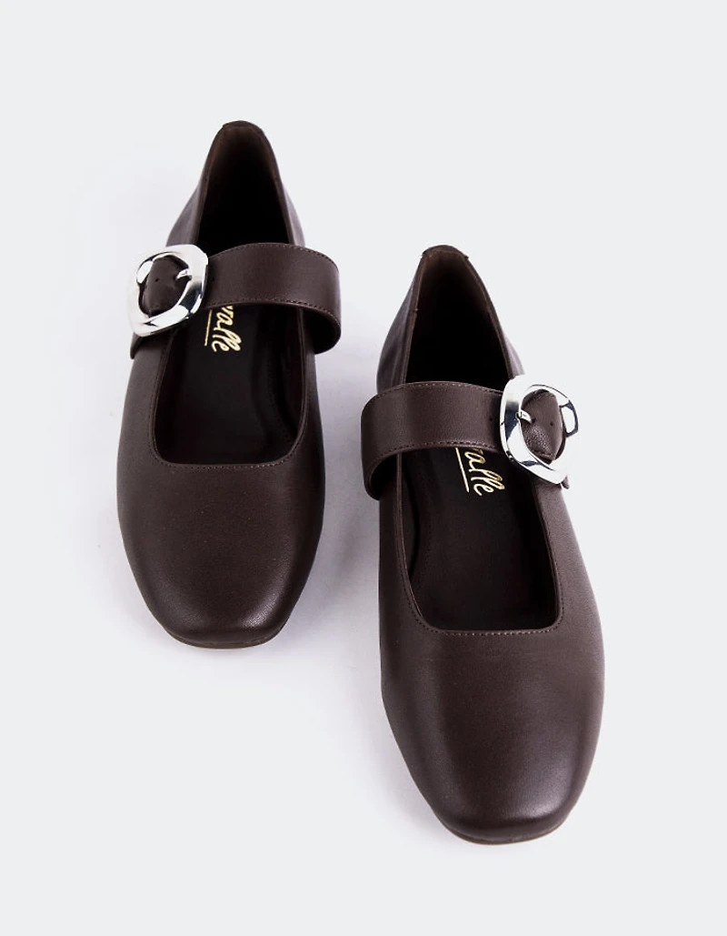 Vady Brown Leather