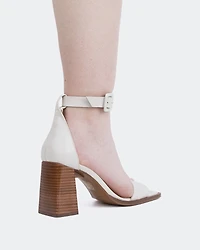 Vertigo, Off White Leather/Cuir Blanc Cassé