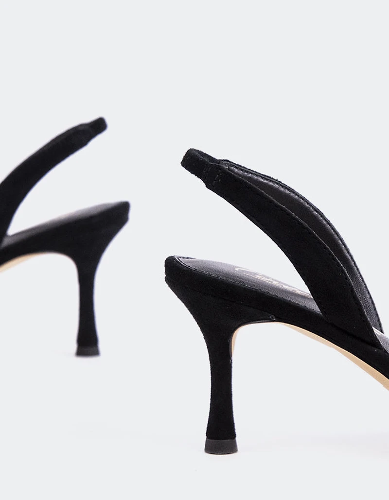 Vescia Black Suede