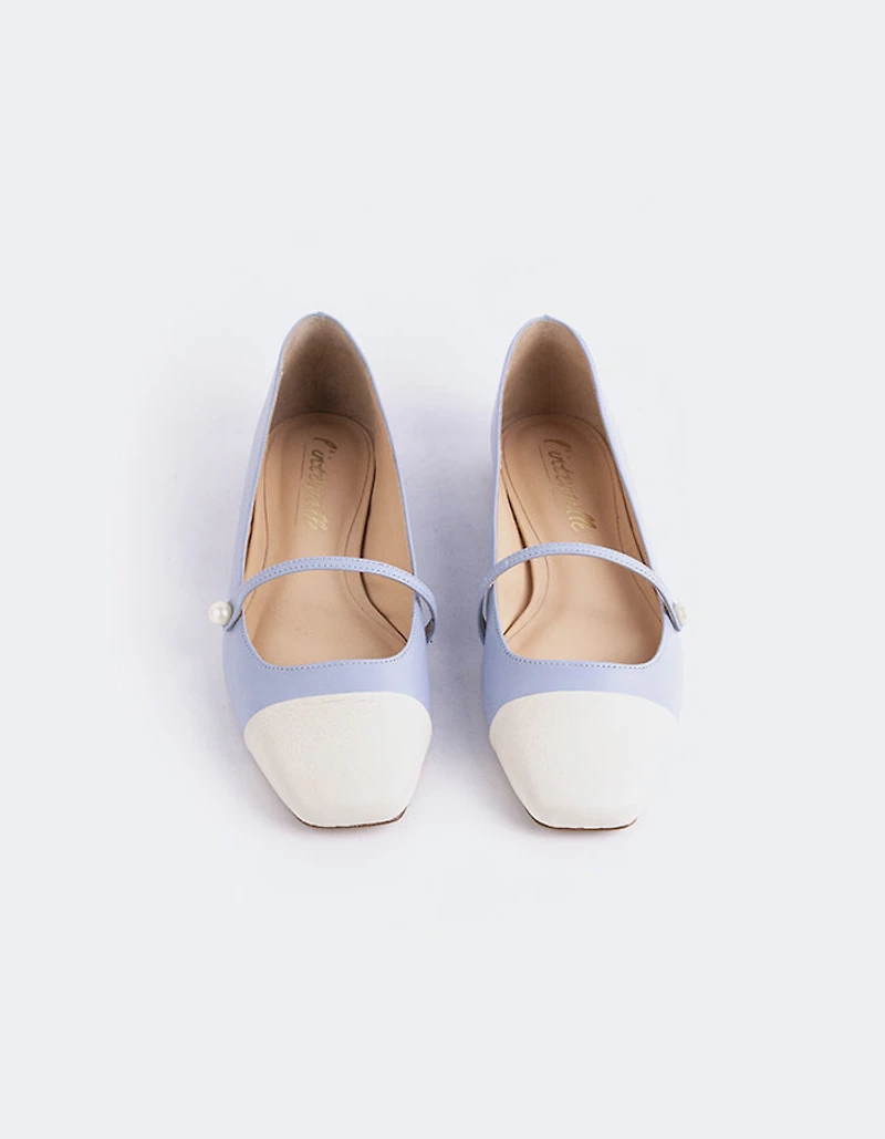 Yarrow Off Wht.Blue Leather