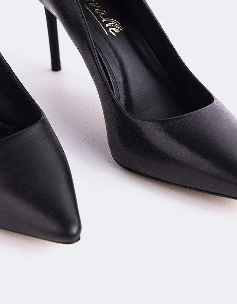 Zinnia Black Leather