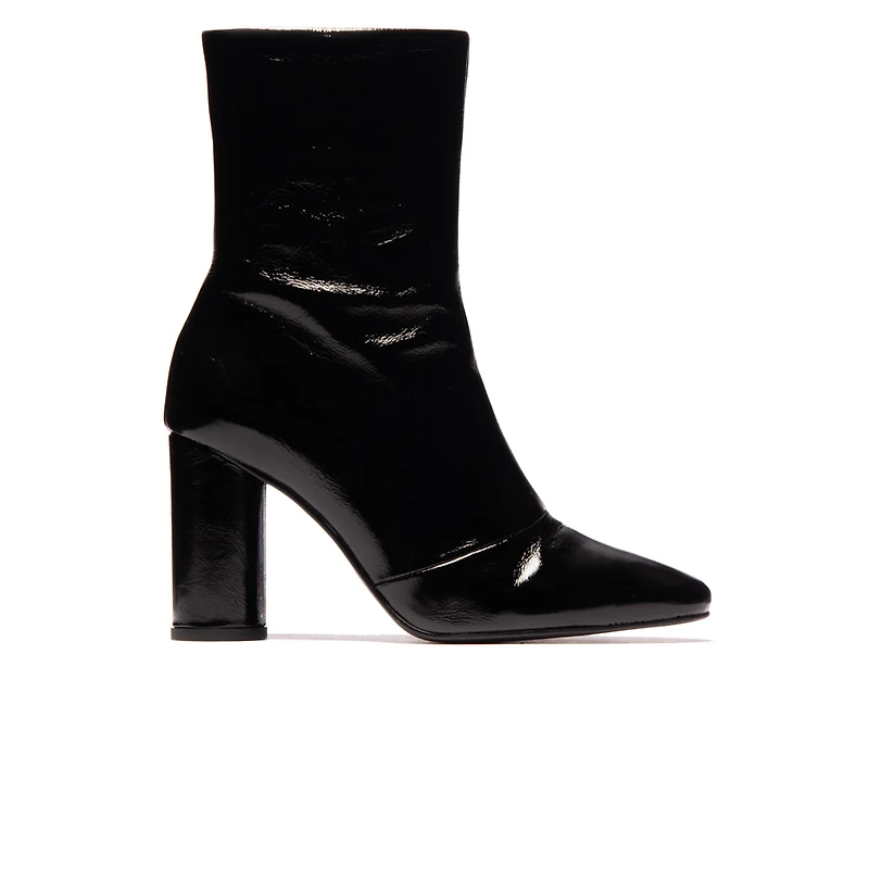 Hobart Black Leather