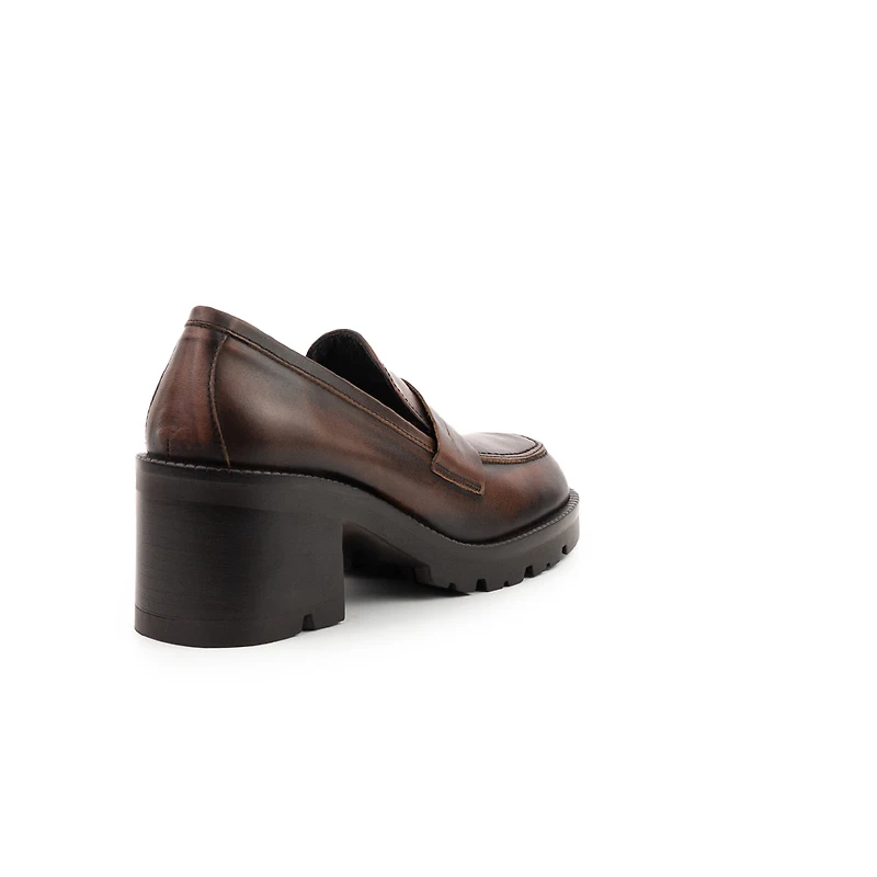 Roanne Tan Leather