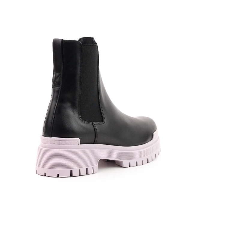 Kirby Black Leather/Lilac Sole