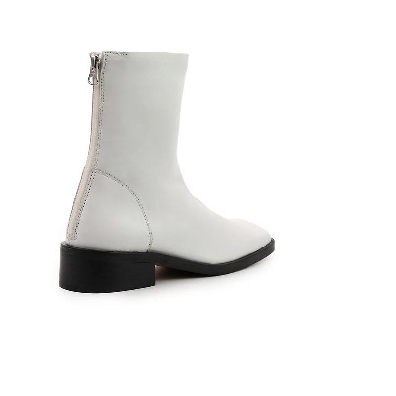 Jaca White Leather