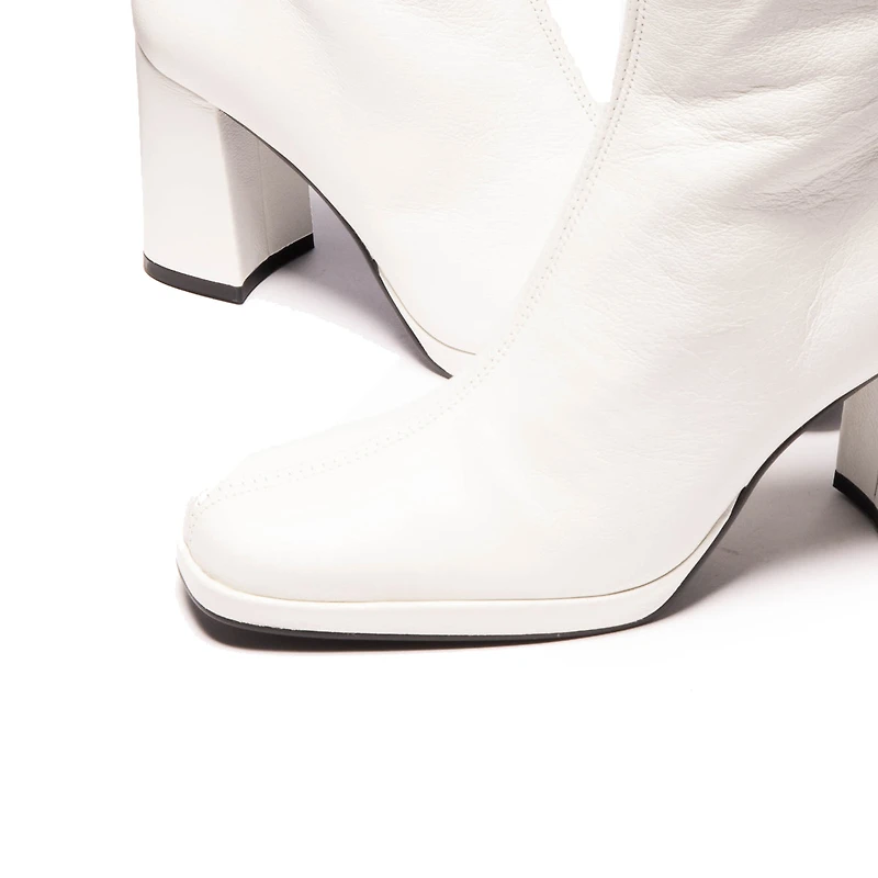 Malpas White Leather