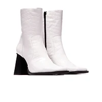 Melana White Croco Leather