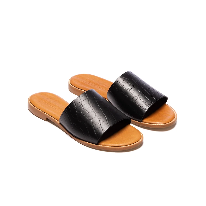 Rea Black Leather