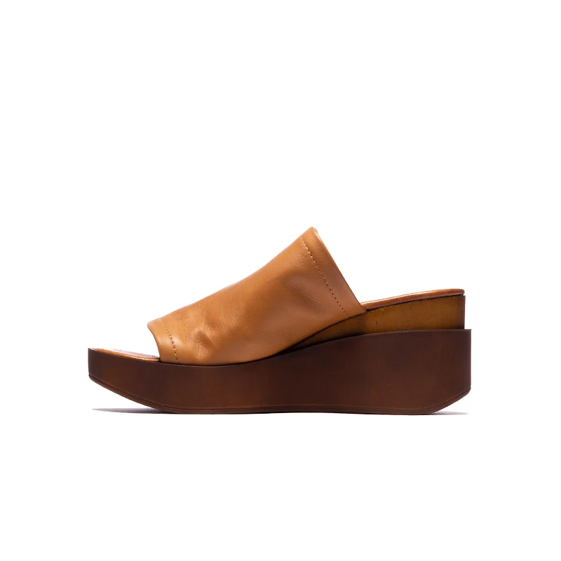 Ophelia Tan Leather
