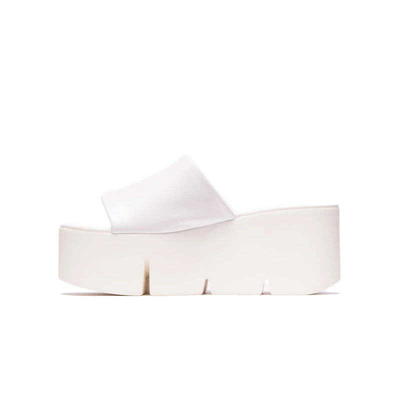 Jaya White Leather