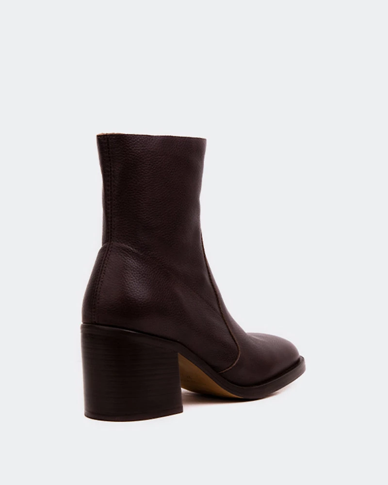 Furley Brown Leather