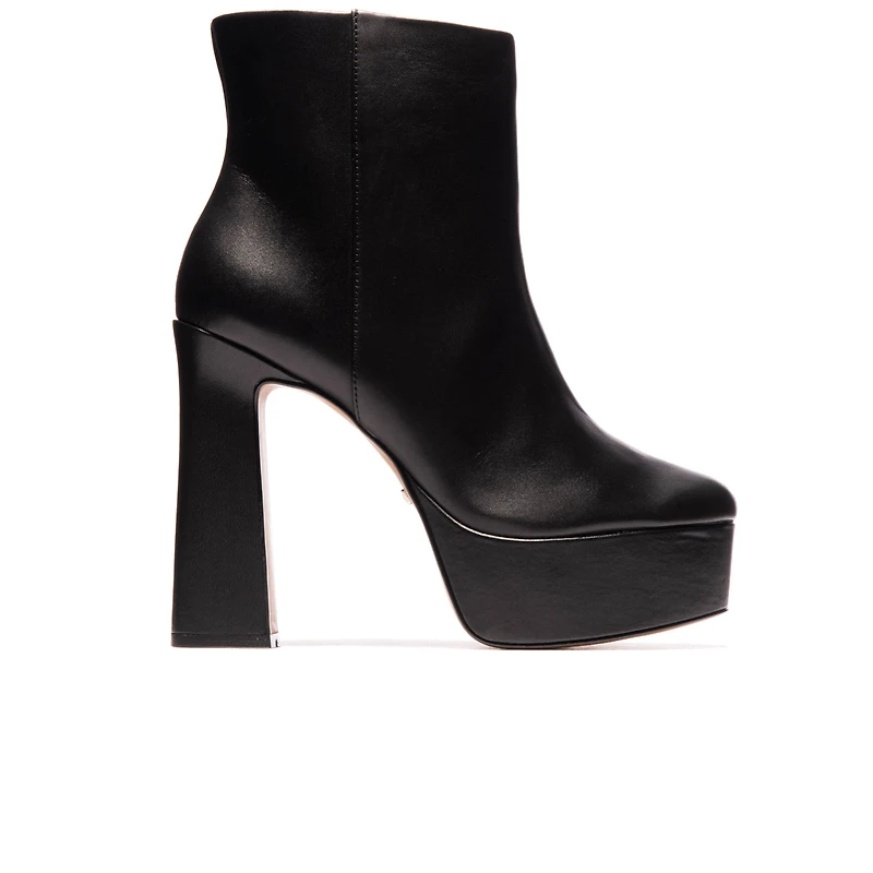 Ria Black Leather