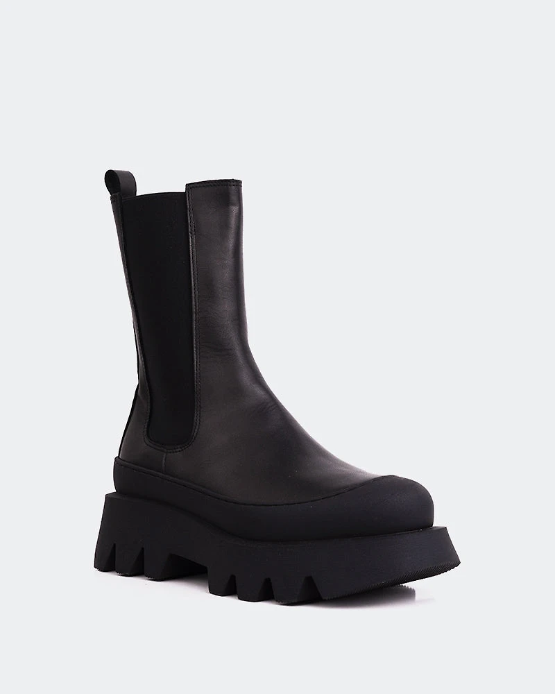 Cranbrook Black Leather