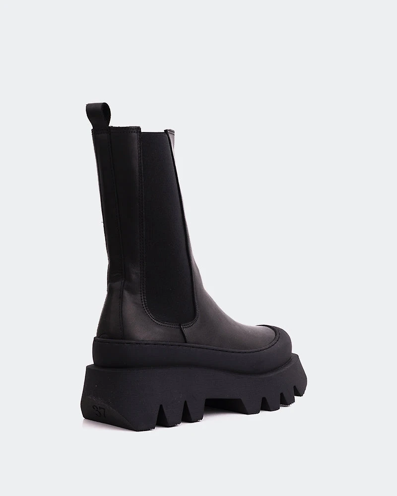 Cranbrook Black Leather