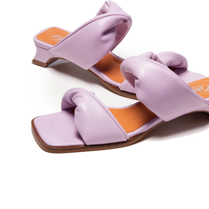 Delos Lilac Leather
