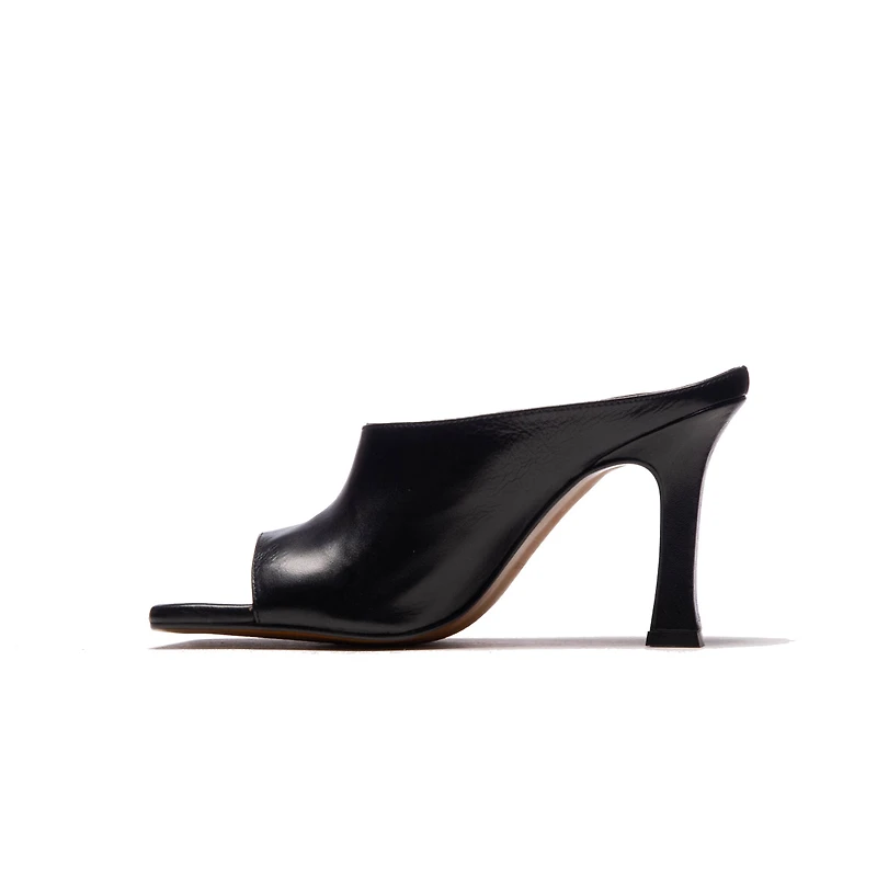 Davinci Black Leather
