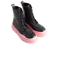 Nagasaki Black Leather/Pink Sole