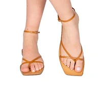Fujo Tan Leather