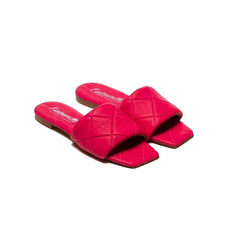 Bara Fuschia Leather