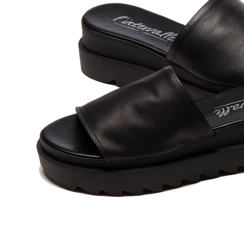 Carmi Black Leather