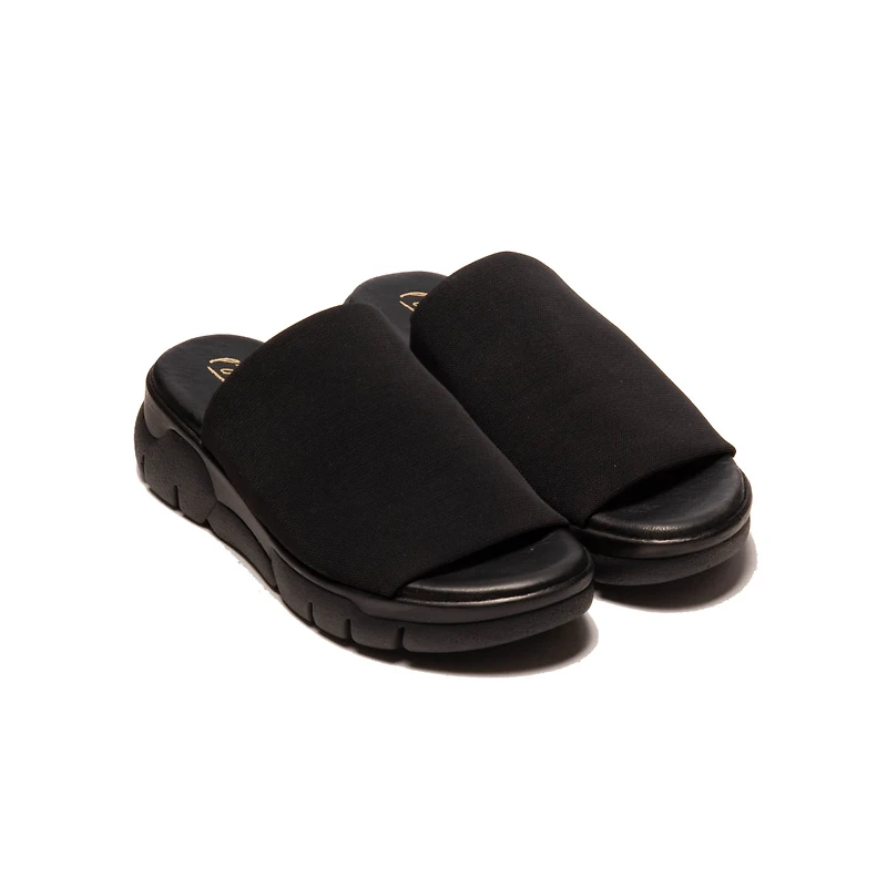 Chata Black Lycra