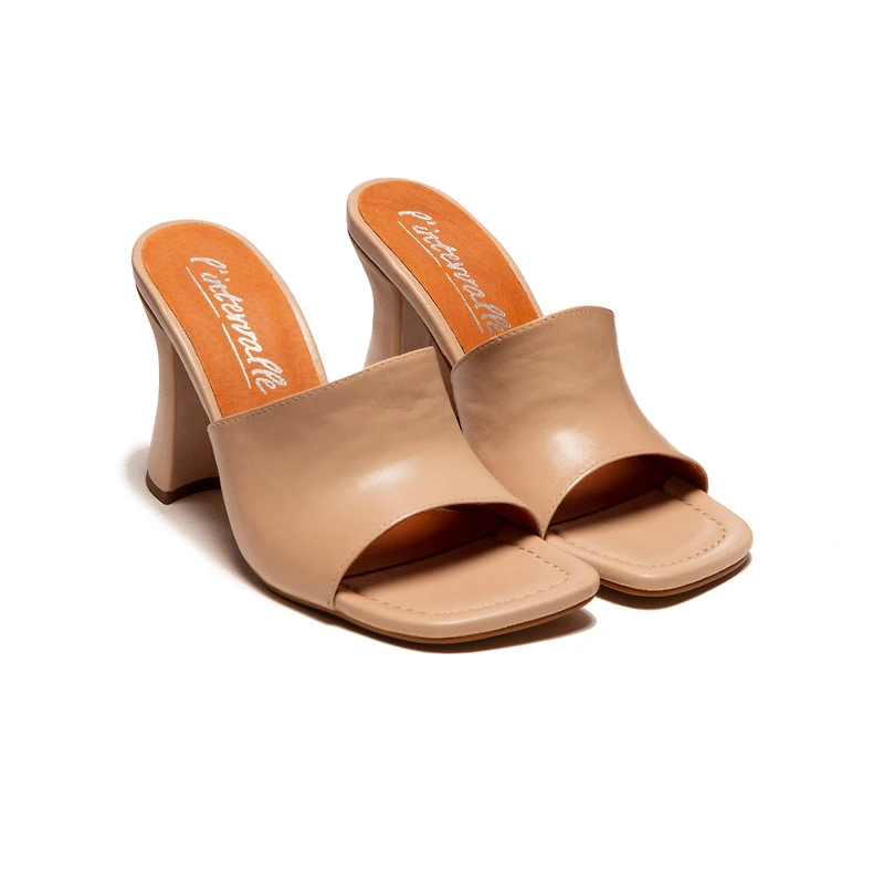 Symi Sand Leather